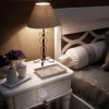 Тумба прикроватная на ножках "Мария Сильва" Орех MS906  купить в интернет магазине Мебель из массива. Звоните +7 495 961-63-63 Тумбы прикроватные из массива дерева
