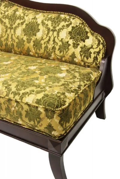 Кушетка из массива "Ольбия"  