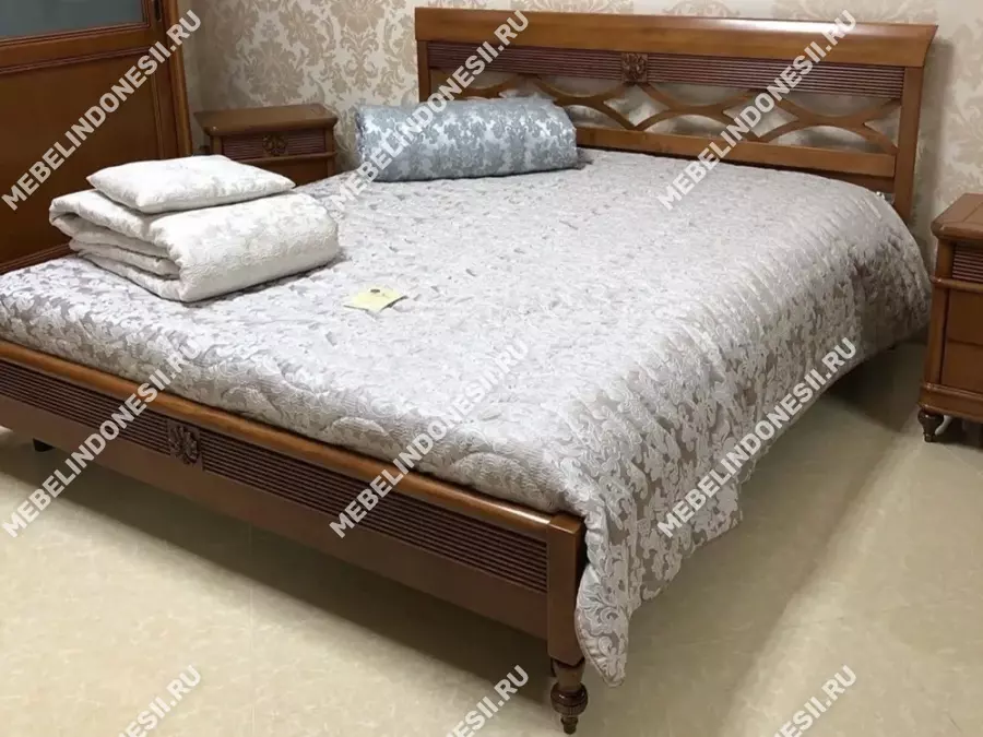 Кровать "Бурбон" Слоновая кость BJ844_1  купить в интернет магазине Мебель из массива. Звоните +7 495 961-63-63 Кровати из массива дерева