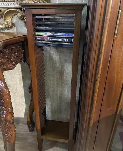 Подставка под DVD диски на 30 шт. МИГ395 RDVDPL30-M купить в интернет магазине Мебель из массива. Звоните +7 495 961-63-63 Мебель Индонезии
